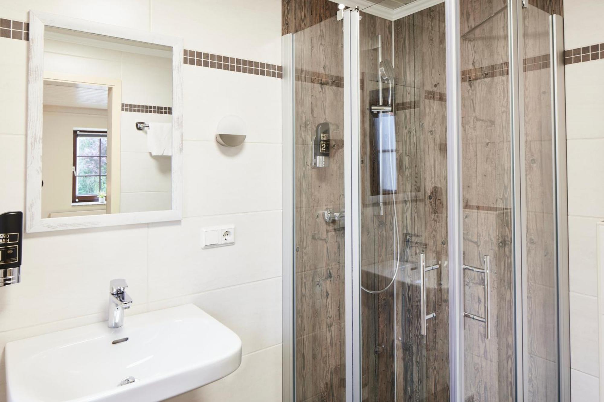 Landgasthof & Hotel Jossatal Breitenbach am Herzberg المظهر الخارجي الصورة